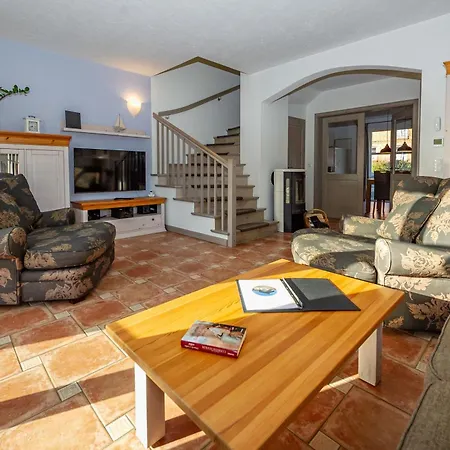 Gutshofhäuser - Haushälfte 1