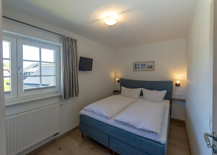 Gutshofhäuser - Haushälfte 1 * Sellin (Rugen)