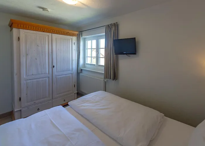 Gutshofhäuser - Haushälfte 1