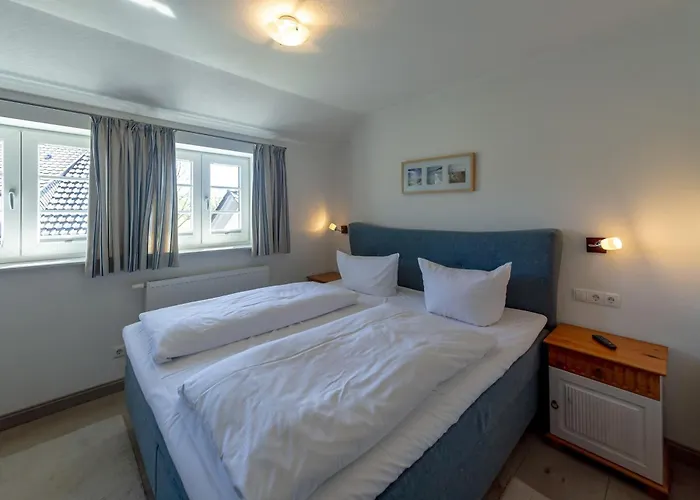 Gutshofhäuser - Haushälfte 1 * Sellin (Rugen)