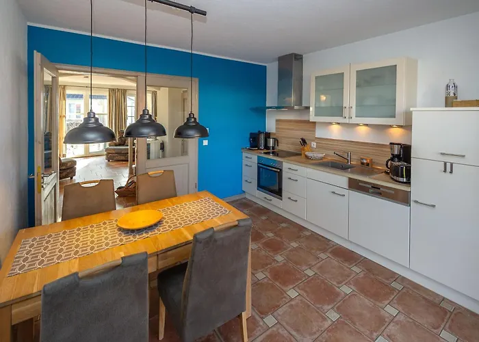 Gutshofhäuser - Haushälfte 1 Ferienhaus *